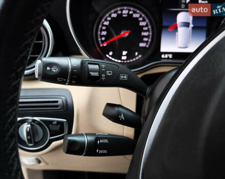 Белый Мерседес ГЛЦ-Класс, объемом двигателя 2 л и пробегом 135 тыс. км за 21600 $, фото 51 на Automoto.ua