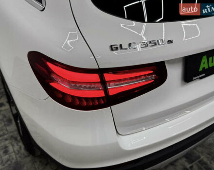 Белый Мерседес ГЛЦ-Класс, объемом двигателя 2 л и пробегом 124 тыс. км за 35900 $, фото 9 на Automoto.ua
