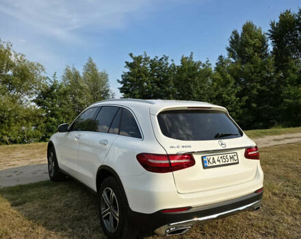 Мерседес ГЛЦ-Класс 2019 в Киеве на Automoto.ua Белый Мерседес ГЛЦ-Класс, объемом двигателя 2 л и пробегом 66 тыс. км за 29700 $, фото 7 на Automoto.ua