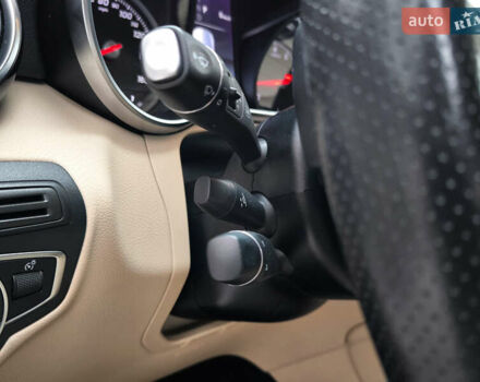 Белый Мерседес ГЛЦ-Класс, объемом двигателя 2 л и пробегом 135 тыс. км за 21600 $, фото 39 на Automoto.ua