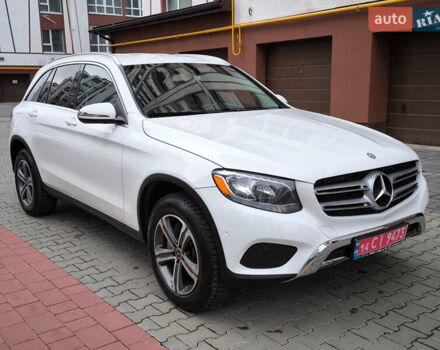 Белый Мерседес ГЛЦ-Класс, объемом двигателя 2 л и пробегом 135 тыс. км за 21600 $, фото 74 на Automoto.ua