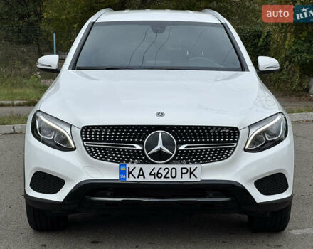 Белый Мерседес ГЛЦ-Класс, объемом двигателя 1.99 л и пробегом 81 тыс. км за 29000 $, фото 5 на Automoto.ua