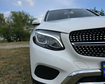 Мерседес ГЛЦ-Класс 2019 в Киеве на Automoto.ua Белый Мерседес ГЛЦ-Класс, объемом двигателя 2 л и пробегом 66 тыс. км за 29700 $, фото 5 на Automoto.ua
