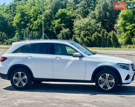 Белый Мерседес ГЛЦ-Класс, объемом двигателя 1.99 л и пробегом 95 тыс. км за 31500 $, фото 6 на Automoto.ua