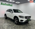 Белый Мерседес ГЛЦ-Класс, объемом двигателя 2 л и пробегом 124 тыс. км за 35900 $, фото 1 на Automoto.ua
