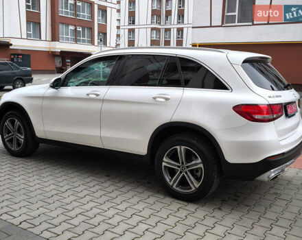 Белый Мерседес ГЛЦ-Класс, объемом двигателя 2 л и пробегом 135 тыс. км за 21600 $, фото 64 на Automoto.ua