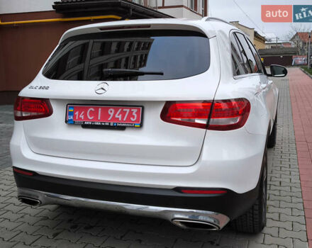 Белый Мерседес ГЛЦ-Класс, объемом двигателя 2 л и пробегом 135 тыс. км за 21600 $, фото 68 на Automoto.ua