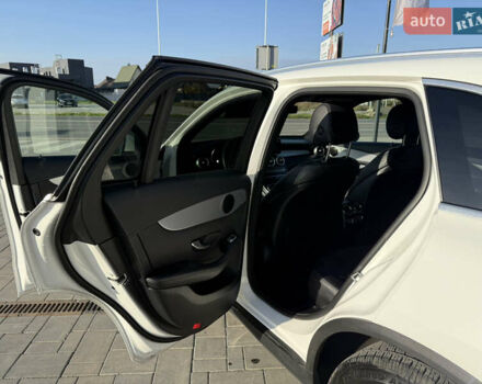 Белый Мерседес ГЛЦ-Класс, объемом двигателя 1.95 л и пробегом 280 тыс. км за 30500 $, фото 12 на Automoto.ua