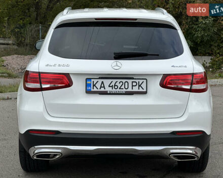 Белый Мерседес ГЛЦ-Класс, объемом двигателя 1.99 л и пробегом 81 тыс. км за 29000 $, фото 15 на Automoto.ua