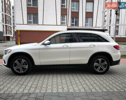 Белый Мерседес ГЛЦ-Класс, объемом двигателя 2 л и пробегом 135 тыс. км за 21600 $, фото 6 на Automoto.ua