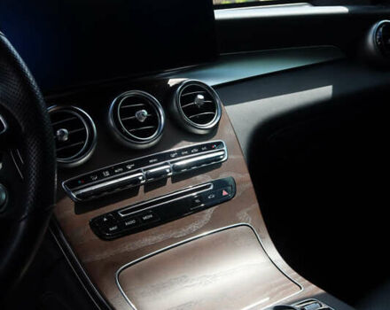 Белый Мерседес ГЛЦ-Класс, объемом двигателя 1.99 л и пробегом 79 тыс. км за 32500 $, фото 45 на Automoto.ua