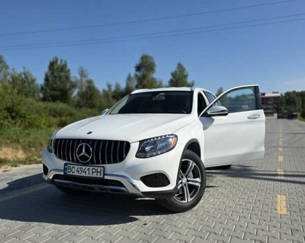Белый Мерседес ГЛЦ-Класс, объемом двигателя 1.99 л и пробегом 80 тыс. км за 23000 $, фото 3 на Automoto.ua