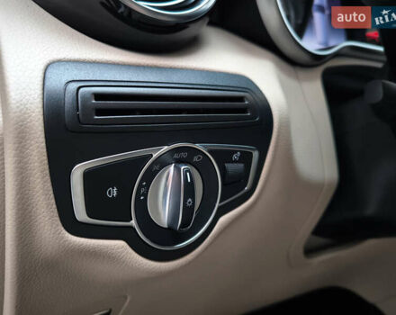 Белый Мерседес ГЛЦ-Класс, объемом двигателя 2 л и пробегом 135 тыс. км за 21600 $, фото 38 на Automoto.ua