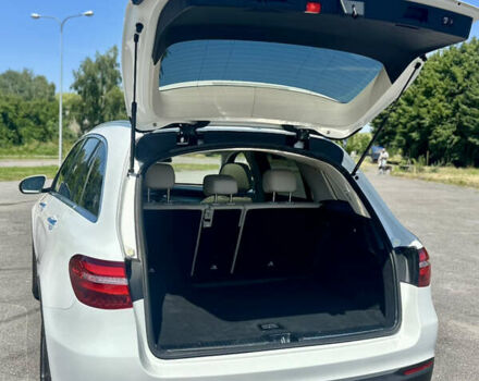 Белый Мерседес ГЛЦ-Класс, объемом двигателя 1.99 л и пробегом 95 тыс. км за 31500 $, фото 18 на Automoto.ua