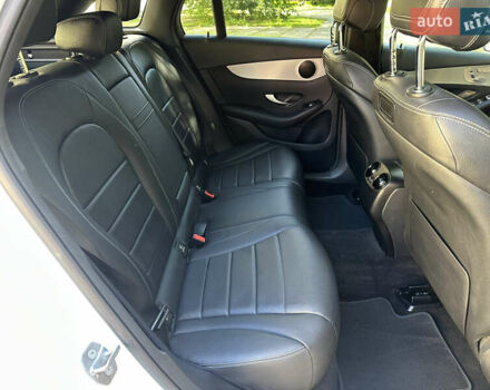 Белый Мерседес ГЛЦ-Класс, объемом двигателя 1.99 л и пробегом 81 тыс. км за 29000 $, фото 29 на Automoto.ua