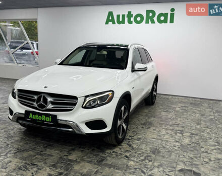Белый Мерседес ГЛЦ-Класс, объемом двигателя 2 л и пробегом 124 тыс. км за 35900 $, фото 6 на Automoto.ua