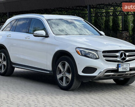 Белый Мерседес ГЛЦ-Класс, объемом двигателя 1.99 л и пробегом 115 тыс. км за 32800 $, фото 6 на Automoto.ua