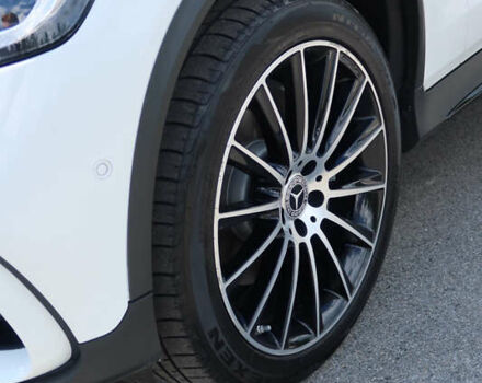 Белый Мерседес ГЛЦ-Класс, объемом двигателя 1.99 л и пробегом 79 тыс. км за 32500 $, фото 20 на Automoto.ua