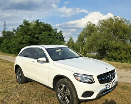 Мерседес ГЛЦ-Класс 2019 в Киеве на Automoto.ua Белый Мерседес ГЛЦ-Класс, объемом двигателя 2 л и пробегом 66 тыс. км за 29700 $, фото 12 на Automoto.ua