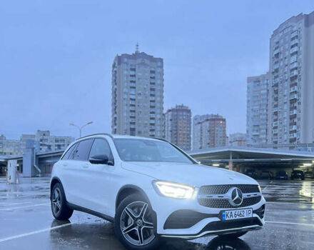 Белый Мерседес ГЛЦ-Класс, объемом двигателя 1.95 л и пробегом 107 тыс. км за 46999 $, фото 1 на Automoto.ua