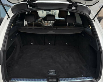 Белый Мерседес ГЛЦ-Класс, объемом двигателя 2 л и пробегом 83 тыс. км за 32000 $, фото 17 на Automoto.ua