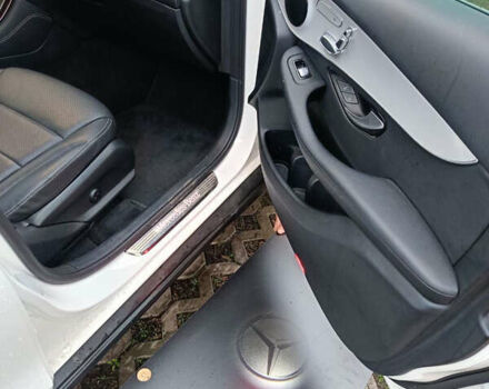 Білий Мерседес ГЛЦ-Клас, об'ємом двигуна 1.99 л та пробігом 43 тис. км за 33000 $, фото 13 на Automoto.ua