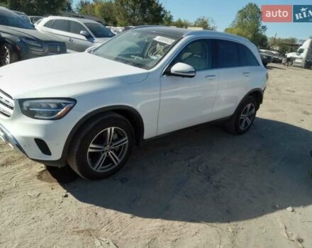 Белый Мерседес ГЛЦ-Класс, объемом двигателя 2 л и пробегом 106 тыс. км за 22000 $, фото 1 на Automoto.ua