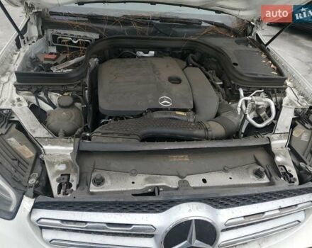 Білий Мерседес ГЛЦ-Клас, об'ємом двигуна 1.95 л та пробігом 100 тис. км за 16000 $, фото 6 на Automoto.ua