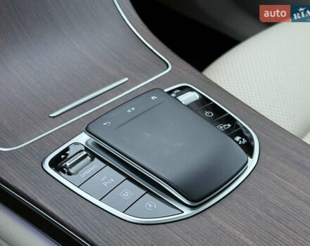 Белый Мерседес ГЛЦ-Класс, объемом двигателя 1.99 л и пробегом 80 тыс. км за 33500 $, фото 45 на Automoto.ua