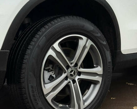 Белый Мерседес ГЛЦ-Класс, объемом двигателя 2 л и пробегом 87 тыс. км за 29200 $, фото 16 на Automoto.ua