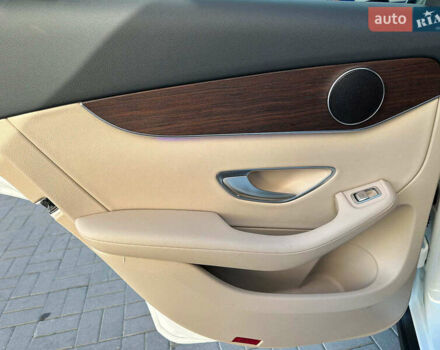 Белый Мерседес ГЛЦ-Класс, объемом двигателя 2 л и пробегом 33 тыс. км за 51940 $, фото 13 на Automoto.ua