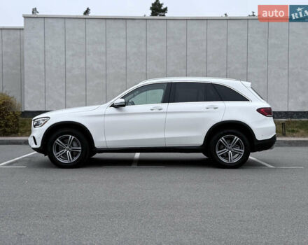 Белый Мерседес ГЛЦ-Класс, объемом двигателя 1.99 л и пробегом 80 тыс. км за 33500 $, фото 1 на Automoto.ua