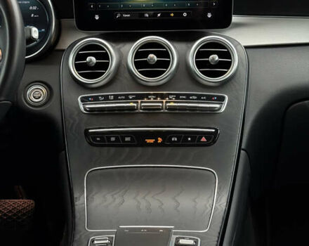 Белый Мерседес ГЛЦ-Класс, объемом двигателя 2 л и пробегом 87 тыс. км за 29200 $, фото 23 на Automoto.ua