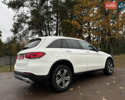 Белый Мерседес ГЛЦ-Класс, объемом двигателя 2 л и пробегом 87 тыс. км за 29200 $, фото 9 на Automoto.ua