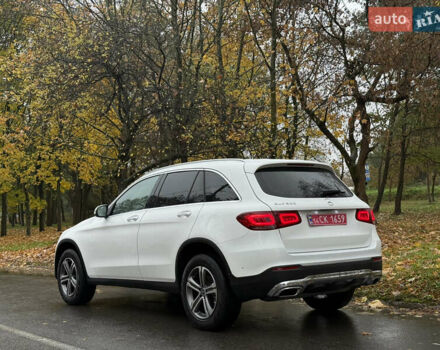 Белый Мерседес ГЛЦ-Класс, объемом двигателя 2 л и пробегом 87 тыс. км за 29200 $, фото 1 на Automoto.ua