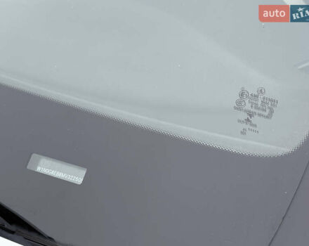 Белый Мерседес ГЛЦ-Класс, объемом двигателя 1.99 л и пробегом 80 тыс. км за 33500 $, фото 18 на Automoto.ua