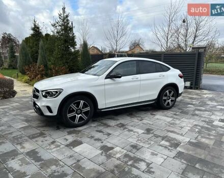 Белый Мерседес ГЛЦ-Класс, объемом двигателя 1.95 л и пробегом 37 тыс. км за 58000 $, фото 5 на Automoto.ua