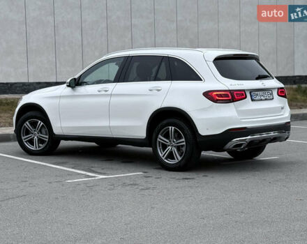 Белый Мерседес ГЛЦ-Класс, объемом двигателя 1.99 л и пробегом 80 тыс. км за 33500 $, фото 27 на Automoto.ua