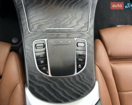 Белый Мерседес ГЛЦ-Класс, объемом двигателя 1.95 л и пробегом 37 тыс. км за 58000 $, фото 22 на Automoto.ua