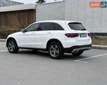 Белый Мерседес ГЛЦ-Класс, объемом двигателя 1.99 л и пробегом 80 тыс. км за 33500 $, фото 3 на Automoto.ua