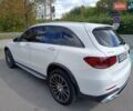 Мерседес ГЛЦ-Клас 2022 у Дніпро (Дніпропетровську) на Automoto.ua Білий Мерседес ГЛЦ-Клас, об'ємом двигуна 2 л та пробігом 49 тис. км за 45500 $, фото 2 на Automoto.ua