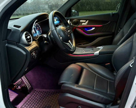 Білий Мерседес ГЛЦ-Клас, об'ємом двигуна 1.99 л та пробігом 10 тис. км за 42700 $, фото 21 на Automoto.ua