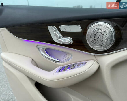 Білий Мерседес ГЛЦ-Клас, об'ємом двигуна 2 л та пробігом 46 тис. км за 33900 $, фото 64 на Automoto.ua