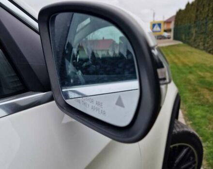 Белый Мерседес ГЛЦ-Класс, объемом двигателя 2 л и пробегом 50 тыс. км за 35000 $, фото 11 на Automoto.ua