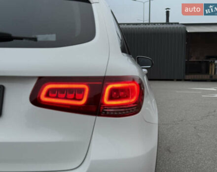 Білий Мерседес ГЛЦ-Клас, об'ємом двигуна 2 л та пробігом 46 тис. км за 33900 $, фото 25 на Automoto.ua