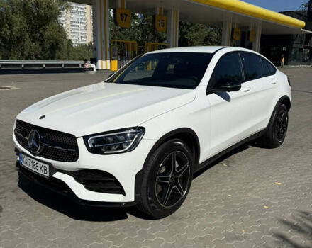 Белый Мерседес ГЛЦ-Класс, объемом двигателя 1.95 л и пробегом 39 тыс. км за 62900 $, фото 2 на Automoto.ua