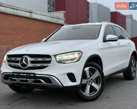 Білий Мерседес ГЛЦ-Клас, об'ємом двигуна 2 л та пробігом 46 тис. км за 33900 $, фото 3 на Automoto.ua