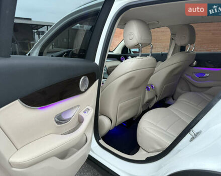 Білий Мерседес ГЛЦ-Клас, об'ємом двигуна 2 л та пробігом 46 тис. км за 33900 $, фото 41 на Automoto.ua