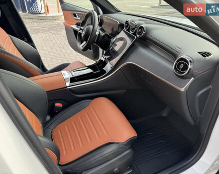 Белый Мерседес ГЛЦ-Класс, объемом двигателя 2 л и пробегом 30 тыс. км за 69900 $, фото 17 на Automoto.ua