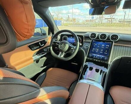 Белый Мерседес ГЛЦ-Класс, объемом двигателя 2 л и пробегом 14 тыс. км за 82000 $, фото 36 на Automoto.ua